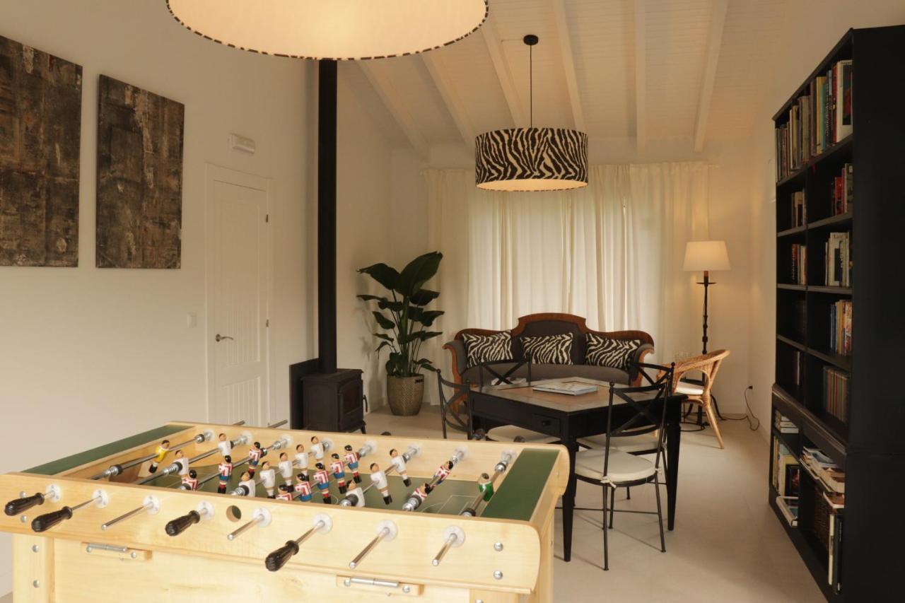 El Pueblin De Ribadesella Aparthotel ภายนอก รูปภาพ