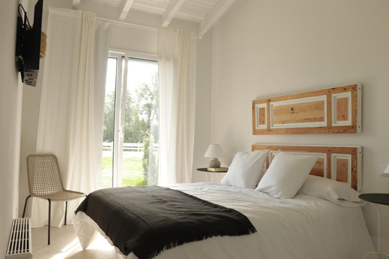 El Pueblin De Ribadesella Aparthotel ภายนอก รูปภาพ